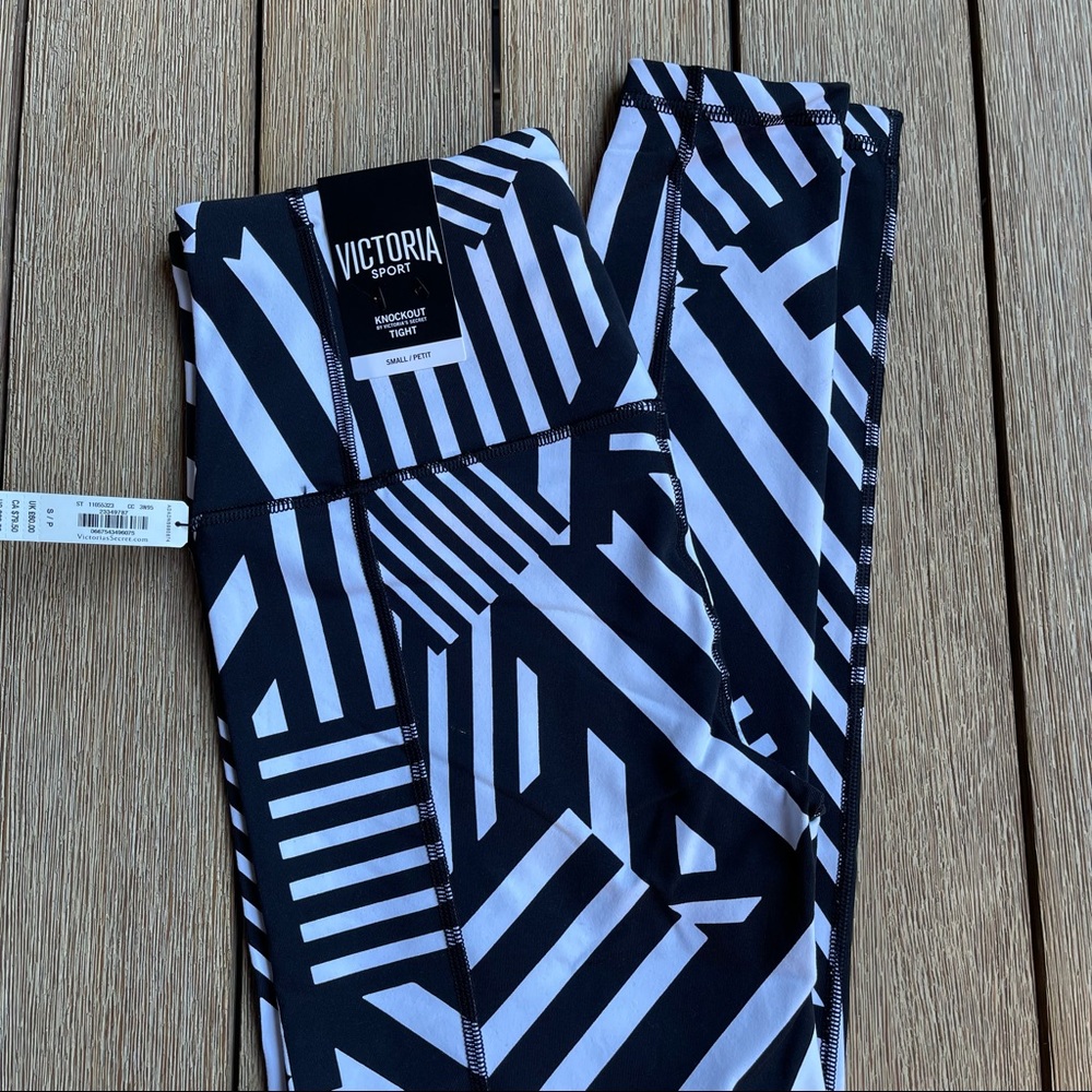 VS Knockout Tight